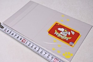 SNOOPY ★ スヌーピー ★ テレホンカード ★ THE ENCYCLOPEDIA ★ 50度数 ★ ピーナッツ ★ PEANUTS ★ 赤色 黄色縁 ★ 中古品 ★ 未使用