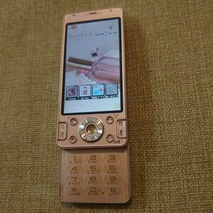 P-03D docomo ピンク