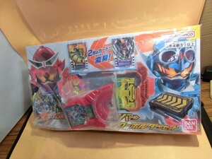 T【ケ6-71】【100サイズ】未開封/仮面ライダーガッチャード 変身ベルト DXガッチャードライバー&ガッチャードローホルダーセット