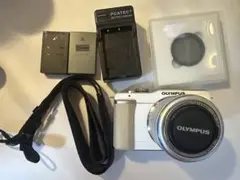 OLYMPUS オリンパス E-PL1 デジタル 一眼レフ