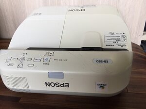 ●EPSON 液晶プロジェクター EB-580 3200lm ランプ時間：2460/33H 中古品 [C0619W1]