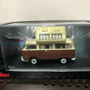 247 シュコー　1/43　ミニカー　ダイキャスト　フォルクスワーゲン　VWT2a　キャンピングカー　バン　バス　モデル　模型 完成品