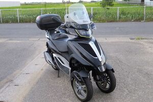 普通自動車免許(AT可)★PIAGGIO ピアジオ MP3 Yourban300 (検 フォコ トライク)★走行少ない★車検付き★さいたま市より★売り切り