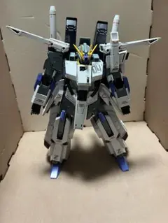 ガンプラ　MG 1/100 FAZZ Ver.ka ガンダムセンチネル