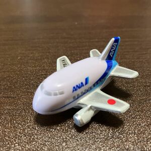 ANA 全日空 ゴルフマーカー　 マグネット付 飛行機