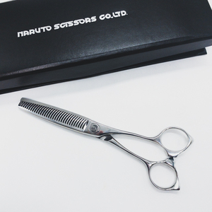 【ナルトシザーズ ナルトシザーNARUTO SCISSORS】レオヴィスタMTS30G シザー セニング 美容ハサミ すきばさみ 約30% 6インチ 中古 sc1454