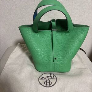 新品同様 HERMES エルメス 刻印 ピコタンロック 18 PM カデナ付き ハンドバッグ トリヨンクレマンス レザー 南京錠 ハンドバッグ グリーン