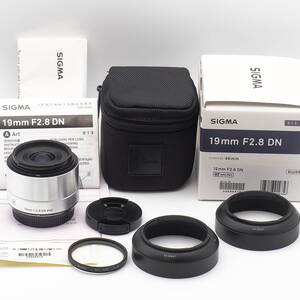 SIGMA 19mm F2.8 DN Art SILVER for Micro Four Thirds OM-D E-M1 OM-1 PEN LUMIX GH 7 G 9 元箱・ケース・フード2コ付！スペシャルセット