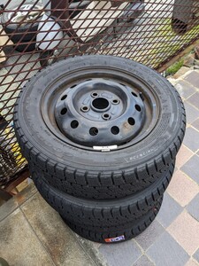 バリ溝 スタッドレスタイヤ スチールホイール 155/65/R13 鉄ちん 軽