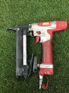 【中古品】マックス(MAX) フロア用釘打機 4MAステープル HA-38F1/438MAフロア ITKGCKFVT7HC