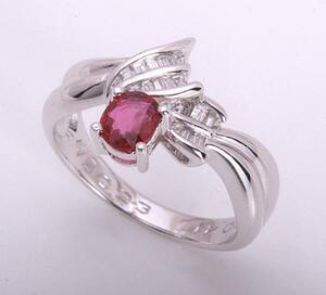 《質屋出品》Pt900★天然ルビー0.41ct+ダイアモンドリング★C-4101