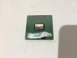 中古品 intel Mobile Celeron 1.06GHz L2:256KB FSB:133MHz 現状品①