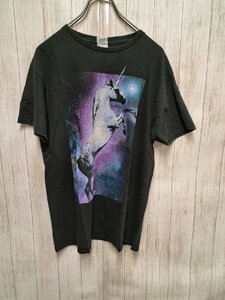 【US輸入古着】ユニコーンプリント　Ｍサイズ　UST0034