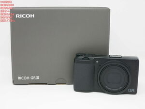 【完品】リコー GR3 ショット数1100程度 GR III RICOH APS-C デジタルカメラ 【付属品未使用】