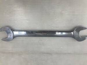 【中古品】【0924】Snap on スナップオン 旧ロゴ VO2830 7/8 15/16 オープンエンドレンチ　VO2830　ITWSFBDYXJ94