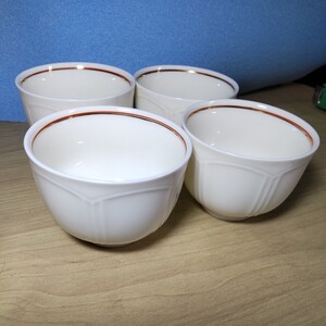 【雑貨】 食器 しのぎ白磁 湯呑み 煎茶碗 4客セット 茶器 ホワイト 和食器来客用