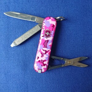 VICTORINOX(ビクトリノックス)Pink Camouflage (600)