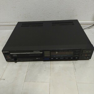 SONY CDプレーヤー　CDP-33 中古