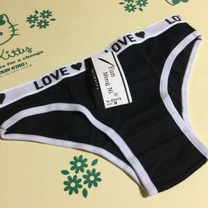 LOVE ブラックショーツMサイズ新品