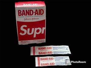 Supreme シュプリーム BAND-AID バンドエイド ステッカー ワンポイント カットバン