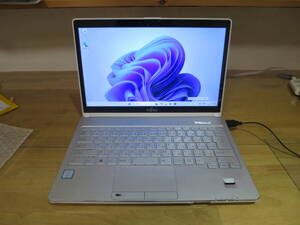 FMV　LIFEBOOK　ＳH９０／B1　Core　i５　Win１１　タッチパネル　①