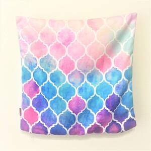 送料無料 クッションカバー 正方形 約40cm × 約40cm ソサエティシックス Rainbow Pastel Watercolor Moroccan Pattern by Micklyn