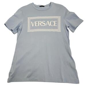 VERSACE ヴェルサーチェ ヴェルサーチ レディース 半袖 クルーネック 丸首 Tシャツ ロゴ コットン 女性用 婦人用 ファッション