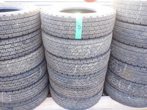 6本バリ溝 イボ付　スタッドレス　ダンロップ　SP002 225/80R17.5 123/122L LT 冬タイヤ　4トン　O