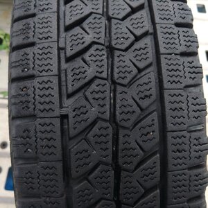 1本のみ★パT8986①■205/70R16 111/109L LT BRIDGESTONE BLIZZAK W979 18年 スタッドレス★条件付送料無料★地山 トラック エルフ