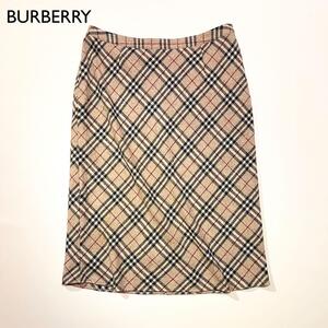 L155　BURBERRY　大きいサイズ 17号　カシミヤ混ノバチェックスカート