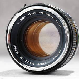 フードつき【美品】動作◎ キャノン FD 50mm F1.4 Canon オールドレンズ　大口径　単焦点　標準レンズ