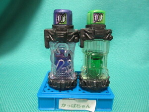仮面ライダービルド　DX探偵フルボトル+DXUSBメモリフルボトル　仮面ライダーWフルボトルセット