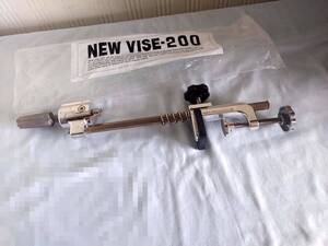 ●NEW VISE-200 レジーナクランプ/ウィッグスタンド●　