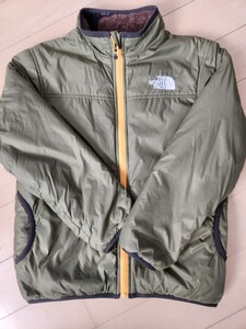 ☆美品　ノースフェイス　THE NORTH FACE　リバーシブルジャンパー　140☆