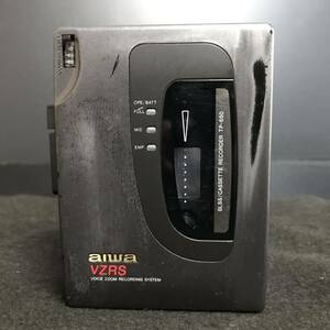 [DM047] aiwa アイワ VZRS カセットレコーダー TP-650 ポータブルプレイヤー ジャンク