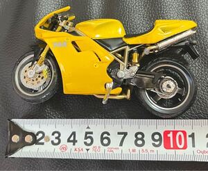 1/18スケール DUCATI 748 ドゥカティ ダイキャストバイク ミニカー オートバイ 完成品 Maisto マイスト