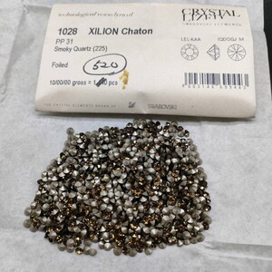 ☆ほぼ未使用 SWAROVSKI スワロフスキー ヴィンテージ ルース 1028 31PP 10gross Smoky Quartz 225 スモーキークウォーツ グルー R-425