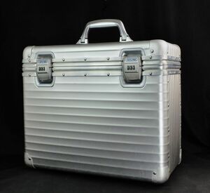 RIMOWA・リモワ 950.44『TOPAS』パイロット・ケース 廃盤 38L XL (コンビ1402)　955726