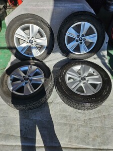 TOYOTAトヨタ純正 60系 ハリアー純正 17×7J ＋39 スタッドレスタイヤ　225/65R17