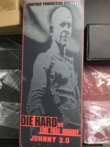 Brother Production 1/6 “DIE HARD or LIVE FREE JOHNNY” 2.0 版