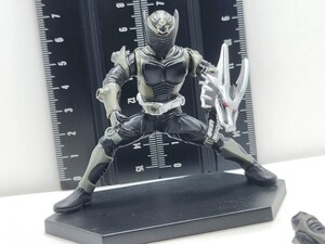 仮面ライダー龍騎(リュウガ)アクションポーズ フィギュア[24J22検]Kamen RiderコレクションHDM創絶 アルティメット ソリッド