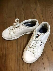 【FILA/フィラ】スニーカー/23.5cm★ホワイト★レディース★USED