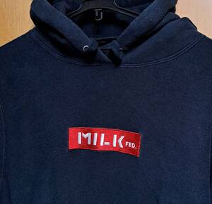 ☆　MILKFED. × Champion REVERSE WEAVE ロゴパーカー　☆