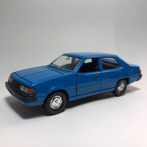 ダイヤペット 三菱 ギャラン ニュー シグマ 2000 青 1/40 G-139 ヨネザワ 日本製（ルース品）A131型 GALANT Σ 昭和56年発売 当時物