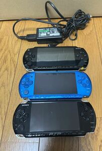 動作品 PSP 本体 3台 (PSP-1000 1台 PSP-3000 2台)ソニー プレイステーションポータブル 2台バッテリー無 初期化済 SONY アダプタ付き