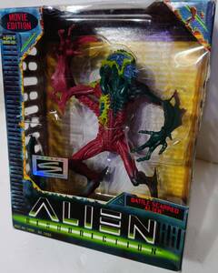 Kenner Hasbro 1997 ALIEN Resurrection, BATTLE SCARRED ALIEN. Movie Edition.