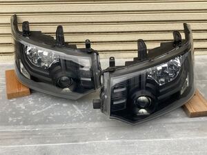 デリカD5 HID ヘッドライト 左右　インナーマットブラック　メッキ残し加工　ブラックアイ仕様