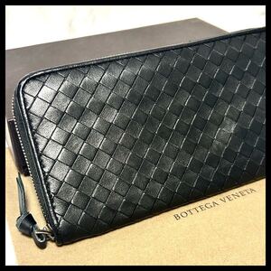 ★【極美品！鑑定済み！】BOTTEGA VENETA ボッテガヴェネタ イントレチャート 長財布 ラウンドファスナー　ブラック　定価7.8万 ☆☆