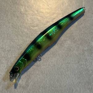 シマノ スコーピオン ジャークミノー95 HGパーチ JM-095A UK SP SHIMANO SCORPION JERK MINNOW 95 JM-95A アクション