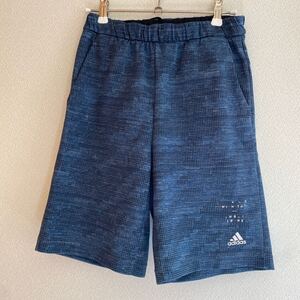 アディダス　adidas ボトムス　ハーフパンツ　ショートパンツ　半ズボン　短パン　150 ブルー　ネイビー　ジュニア　キッズ　カモフラ